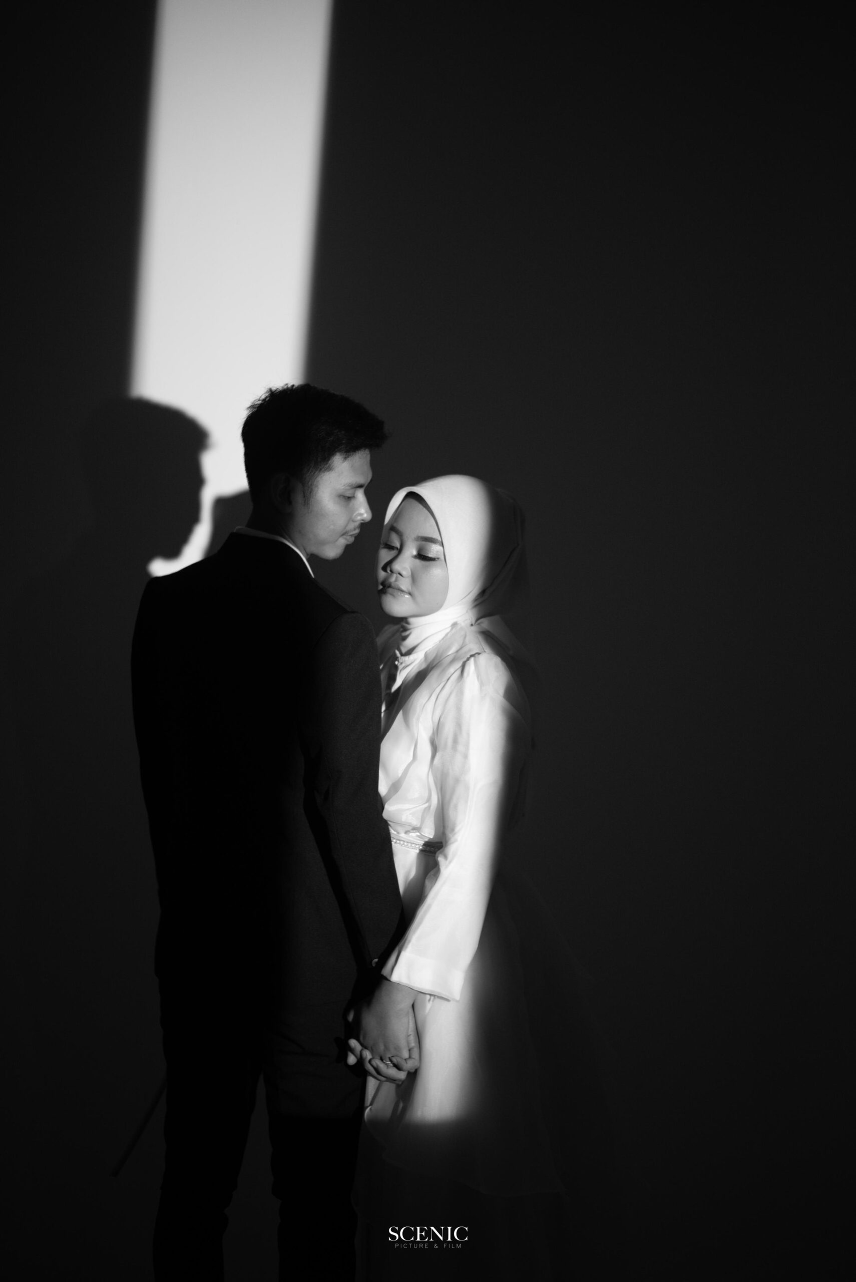 Riza-Vicky-12-scaled-1.jpg